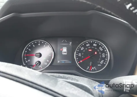 2021 Toyota Rav4 Xle z USA, uszkodzony, nr VIN 2T3W1RFV4MC159315